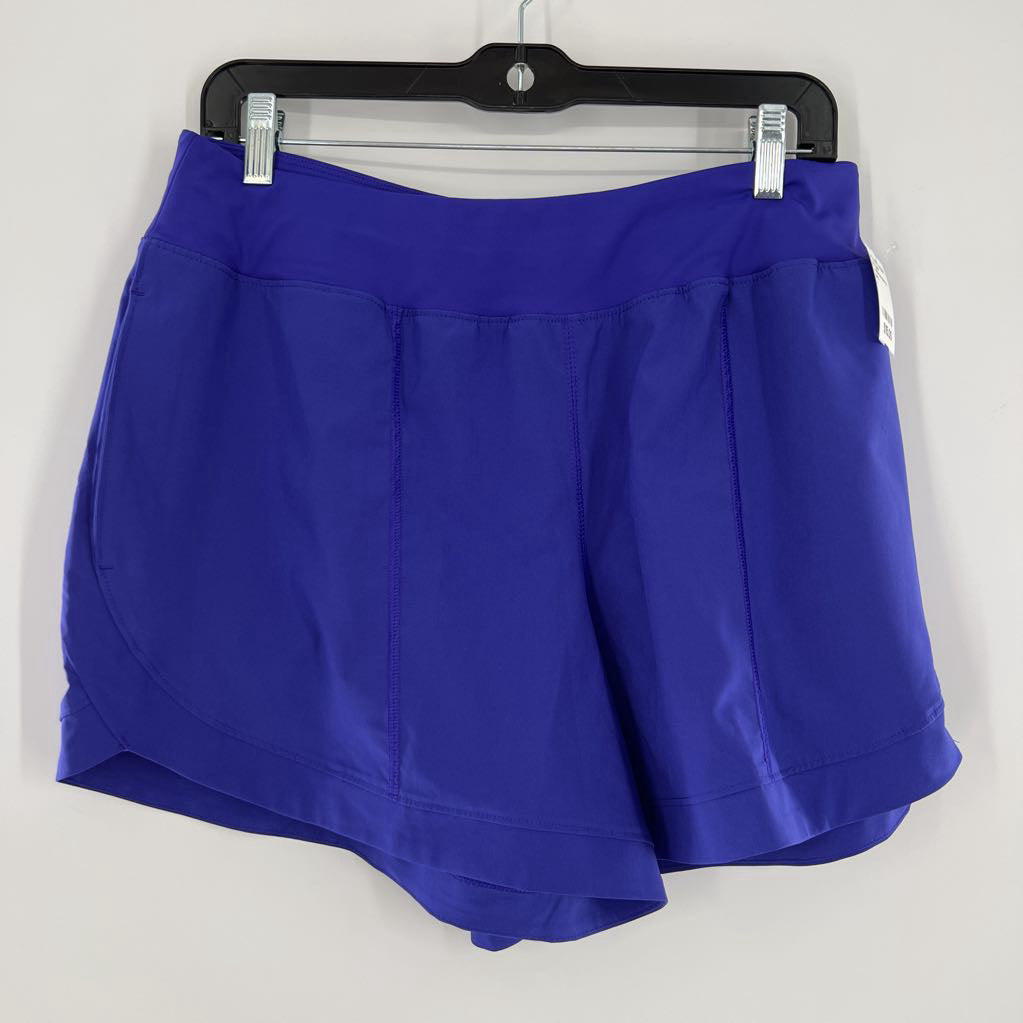 L mid-rise shorts