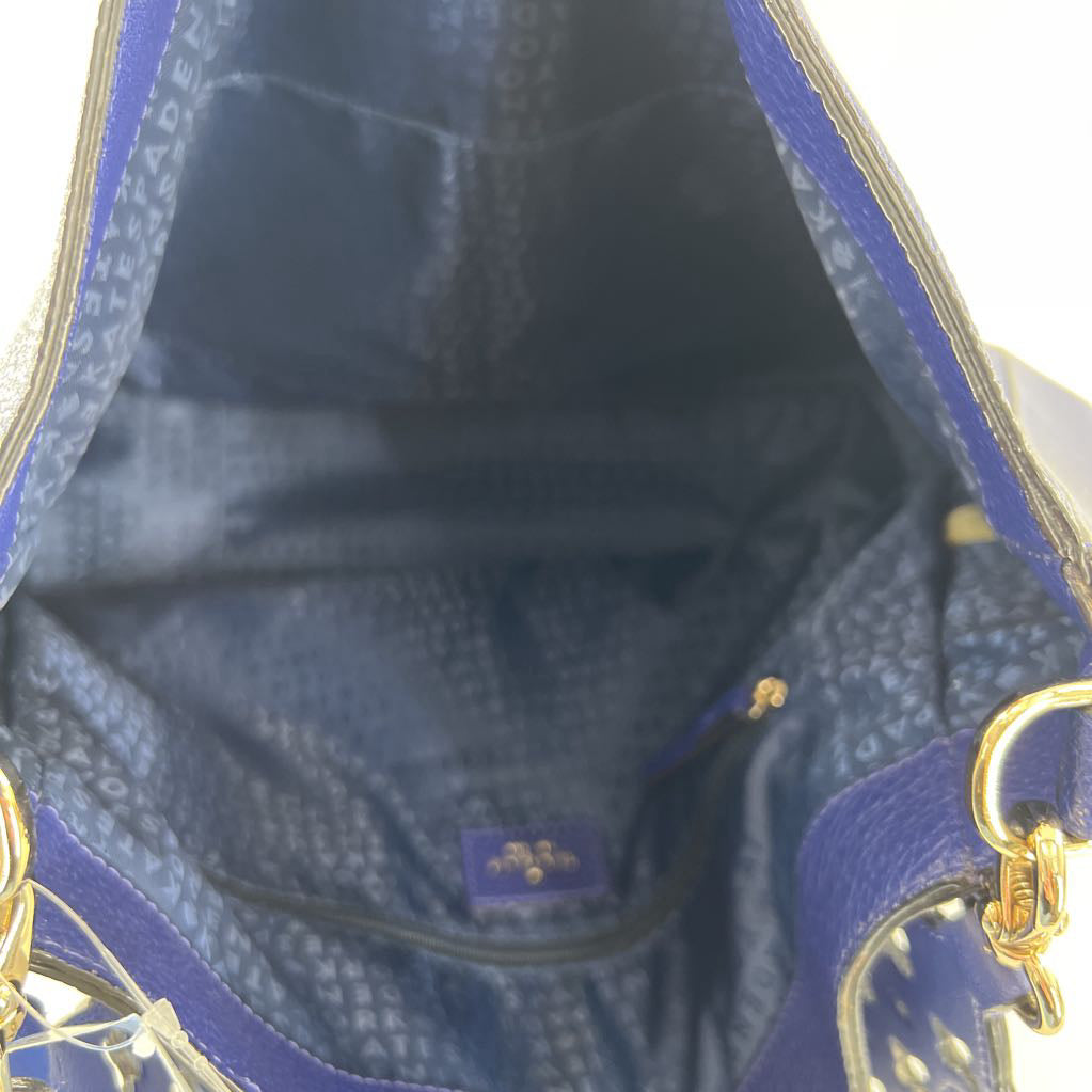 laser-cut scalloped strap hobo shoulder bag