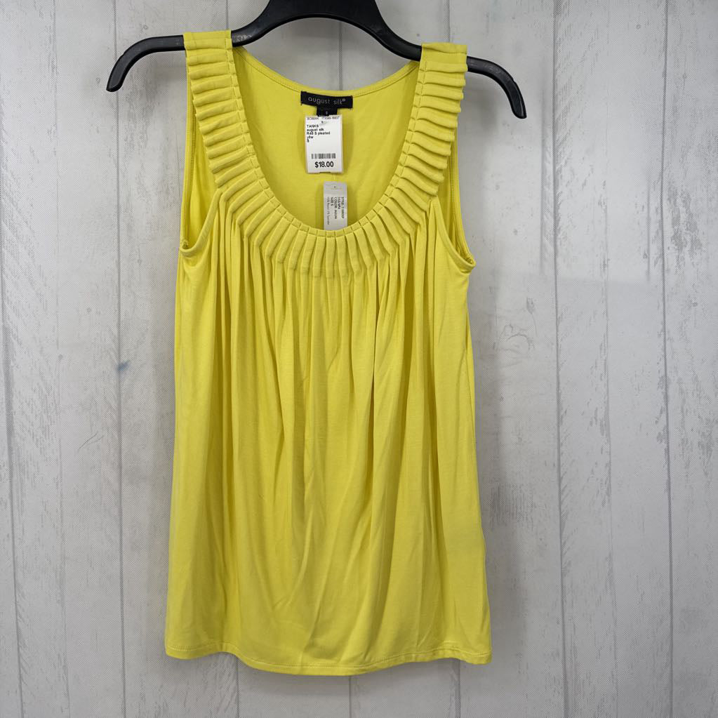 R48 S pleated scoop neck tank