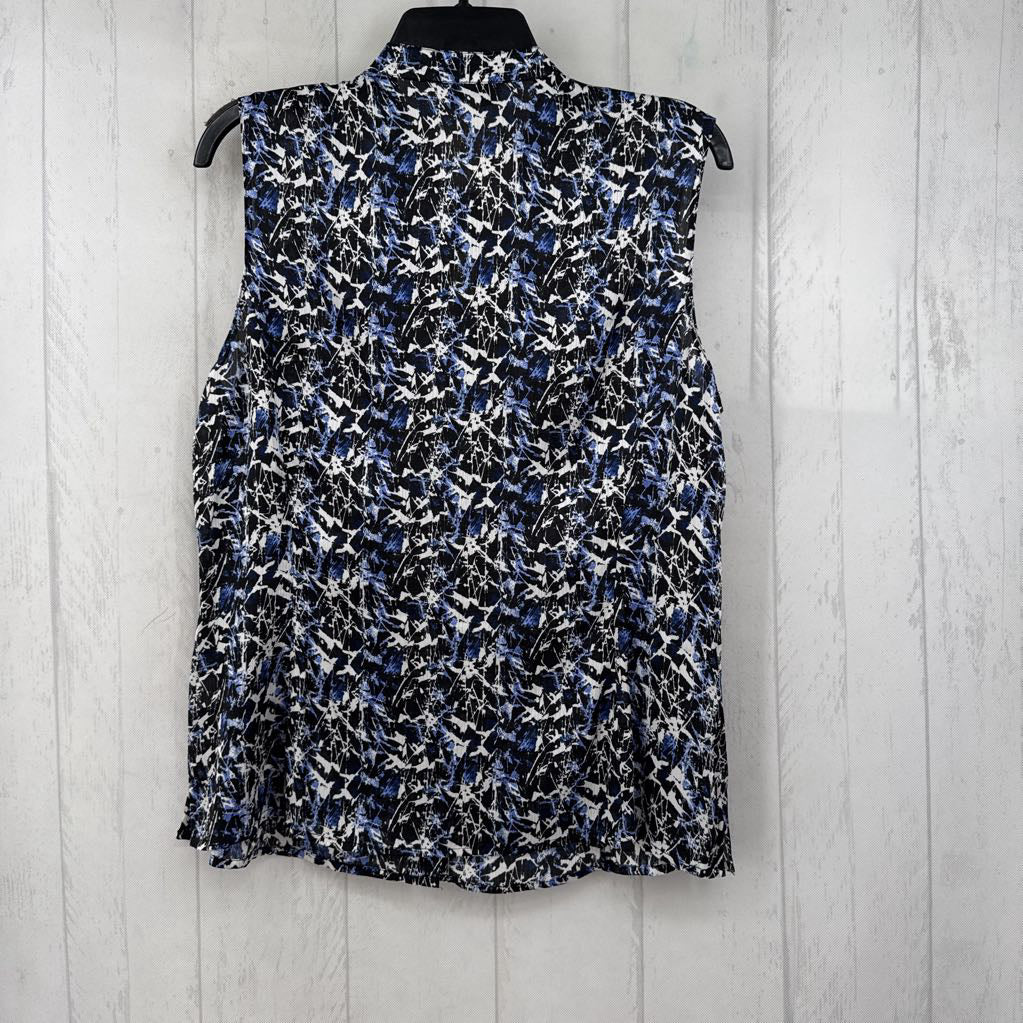 R45 L printed ruffled button down tank
