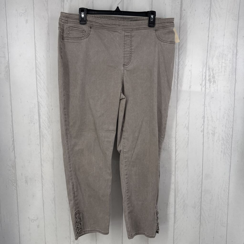 L/XL stretch pull-on jean