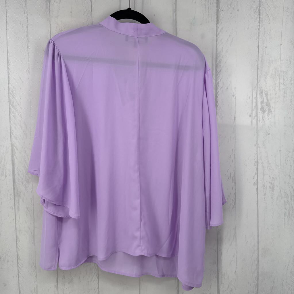 18 tie front flutter slv top
