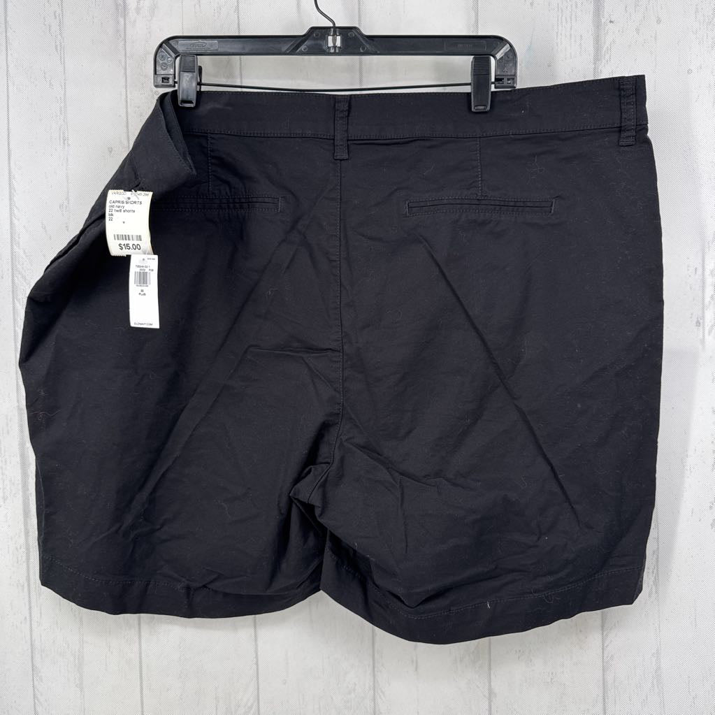 22 twill shorts