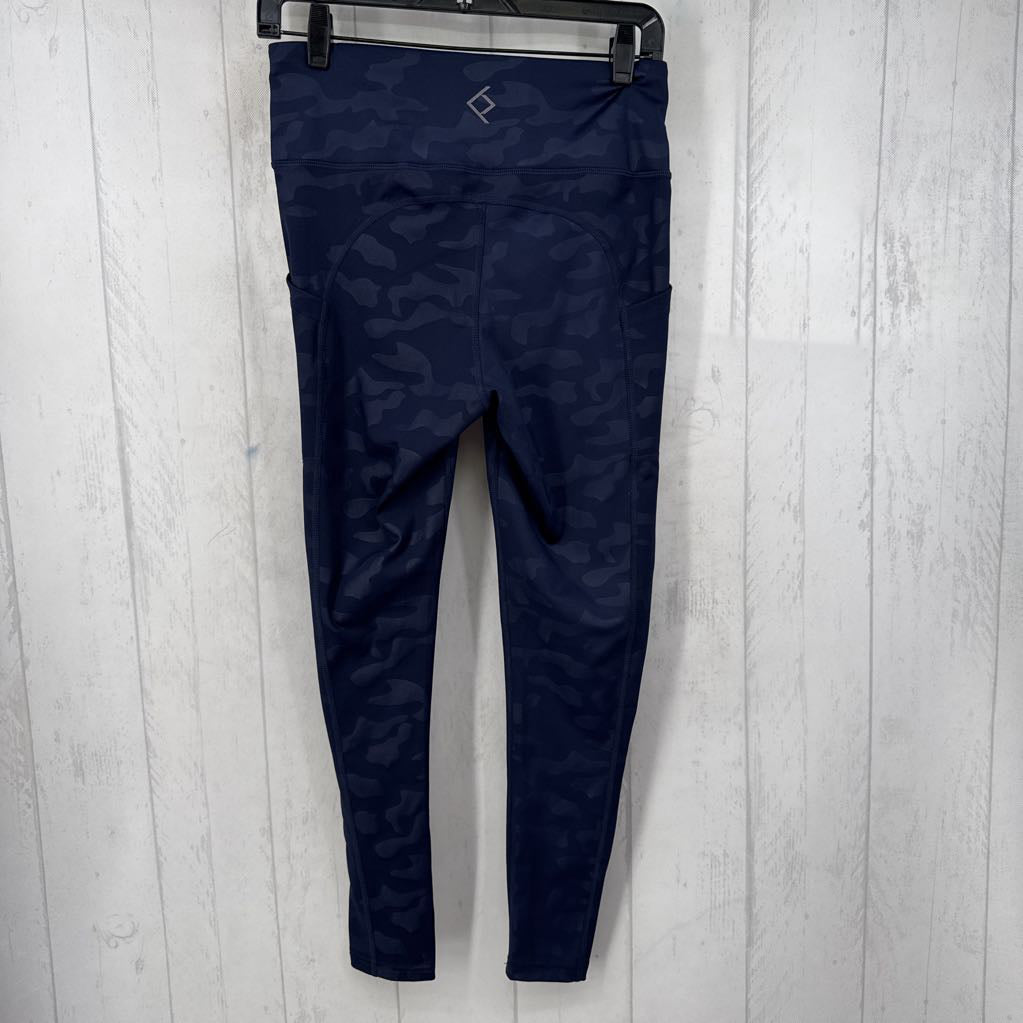 M camo print hi-rise leggings