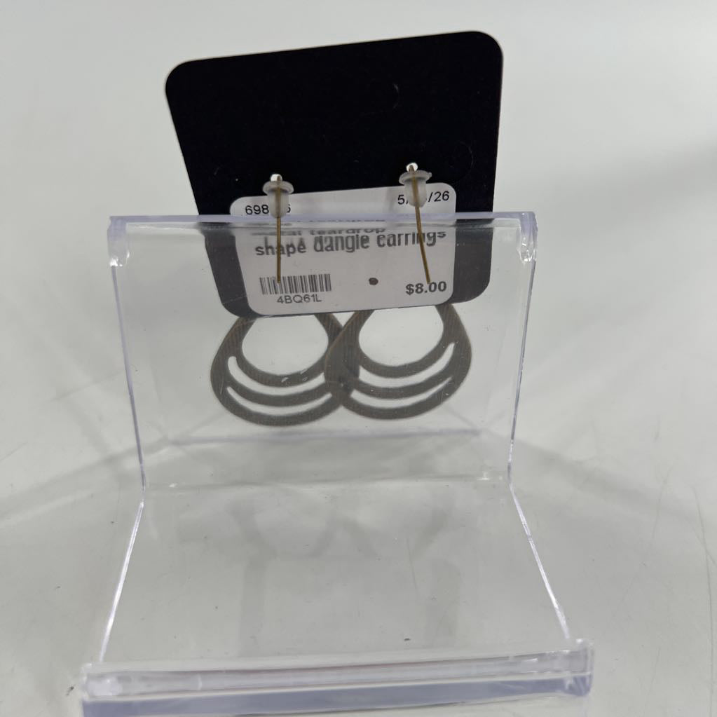metal teardrop shape dangle earrings