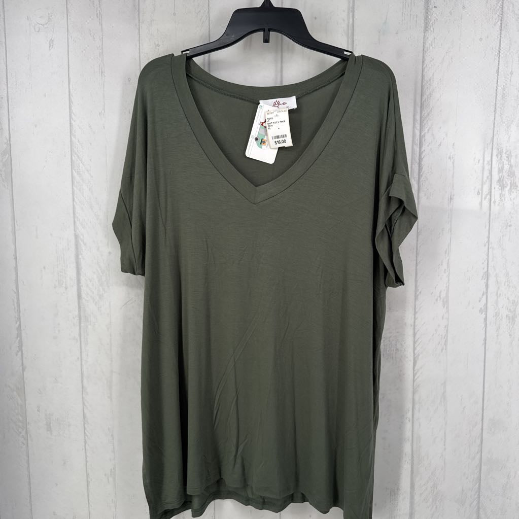 NWT R33 V-Neck T-Shirt