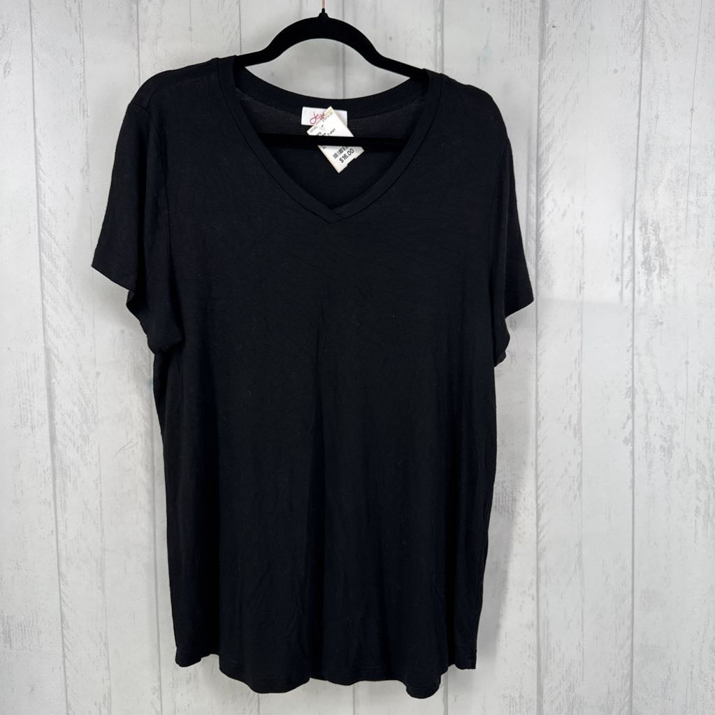 V-Neck T-shirt