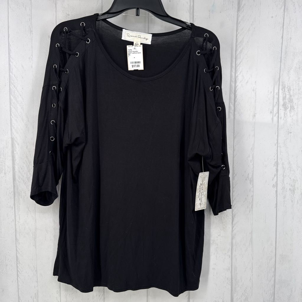 NWT Lattice Lace-Up Details Top