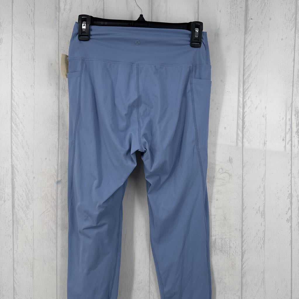 High-Rise Leggings w/ Side Pockets
