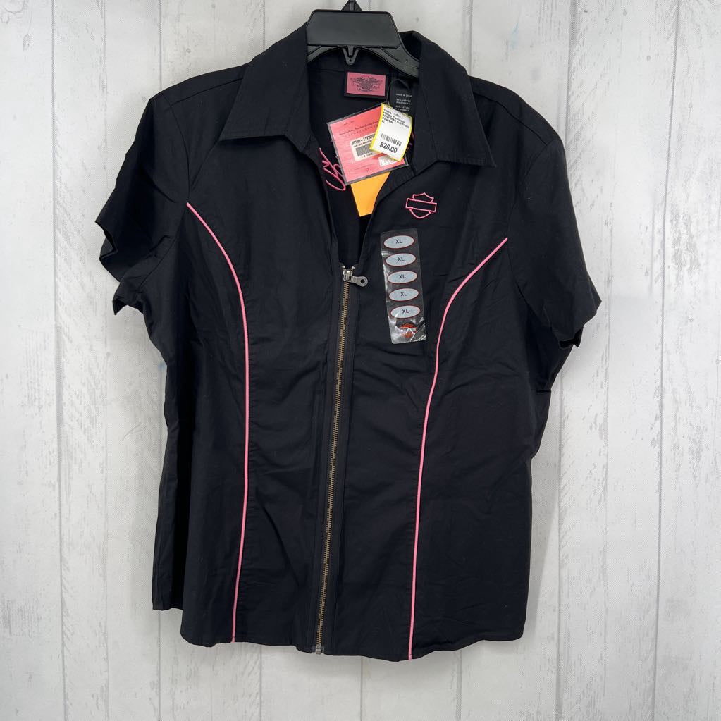 NWT R55 Full-Front Zip s/s Top