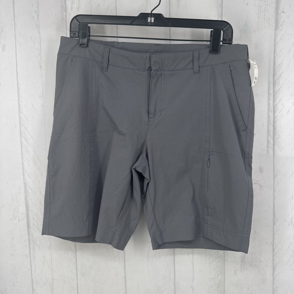M utility shorts