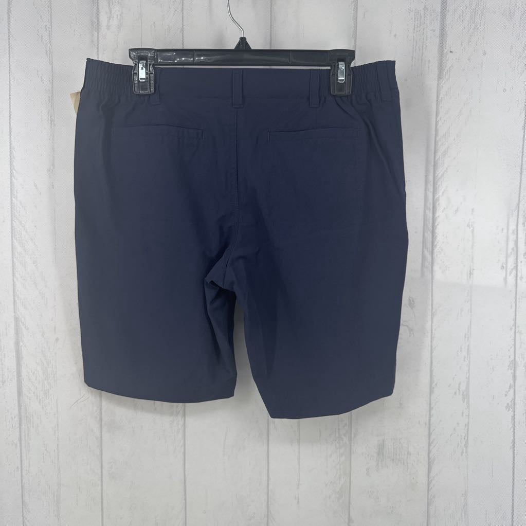 M utility shorts