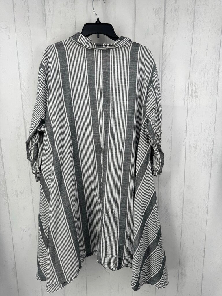 XL striped asymetrical hem 3/4 slv dress