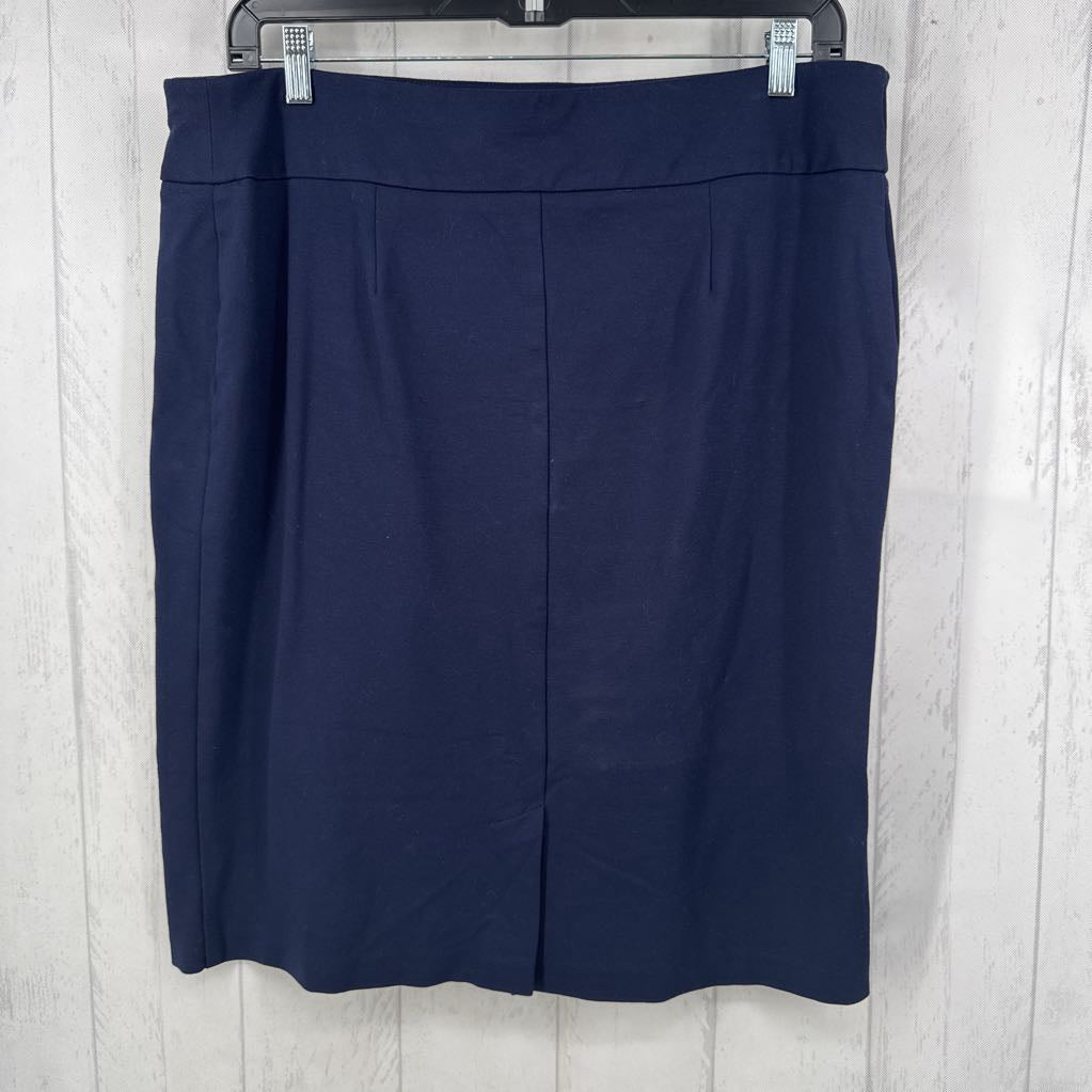 20 pull-on stretch knit skirt