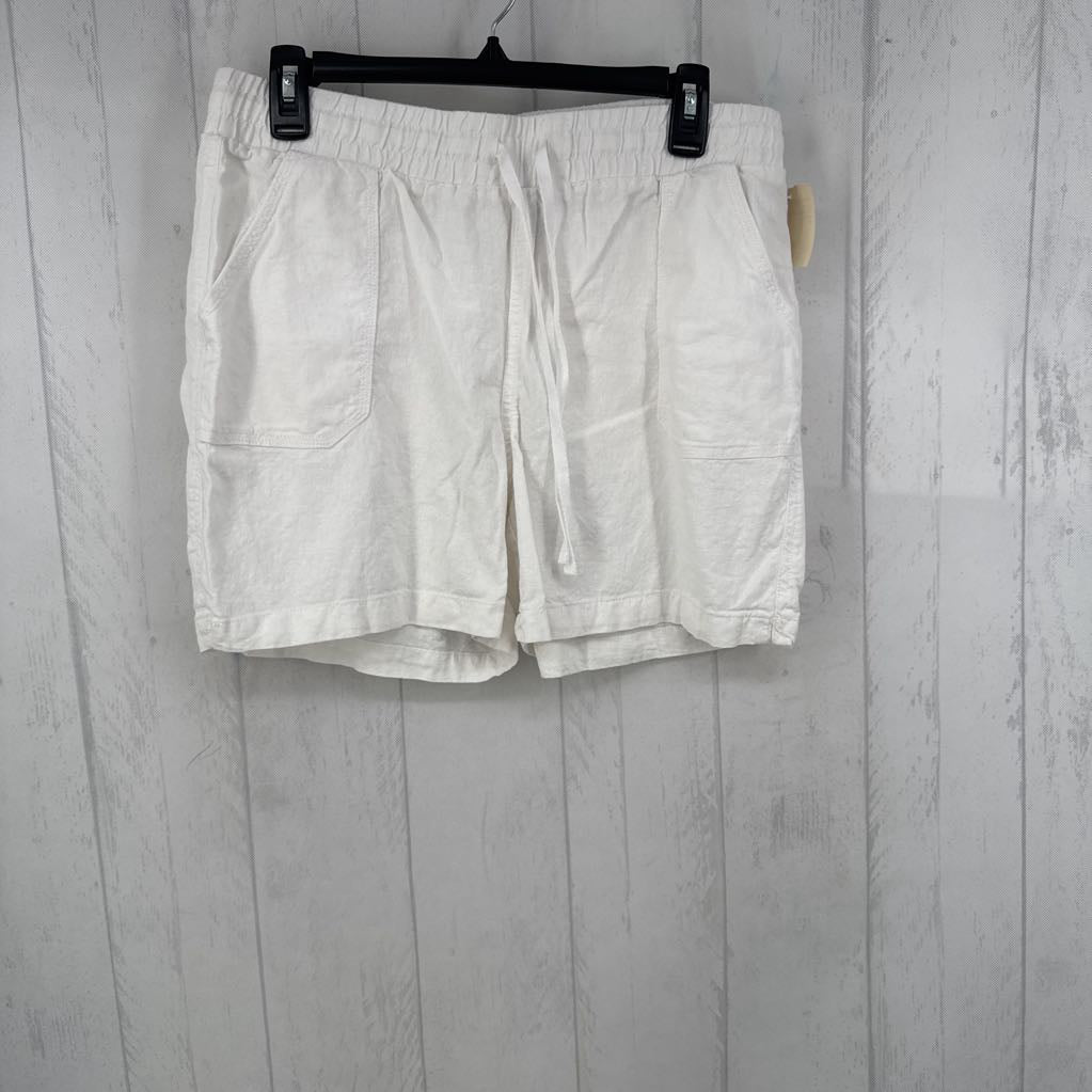 M linen shorts
