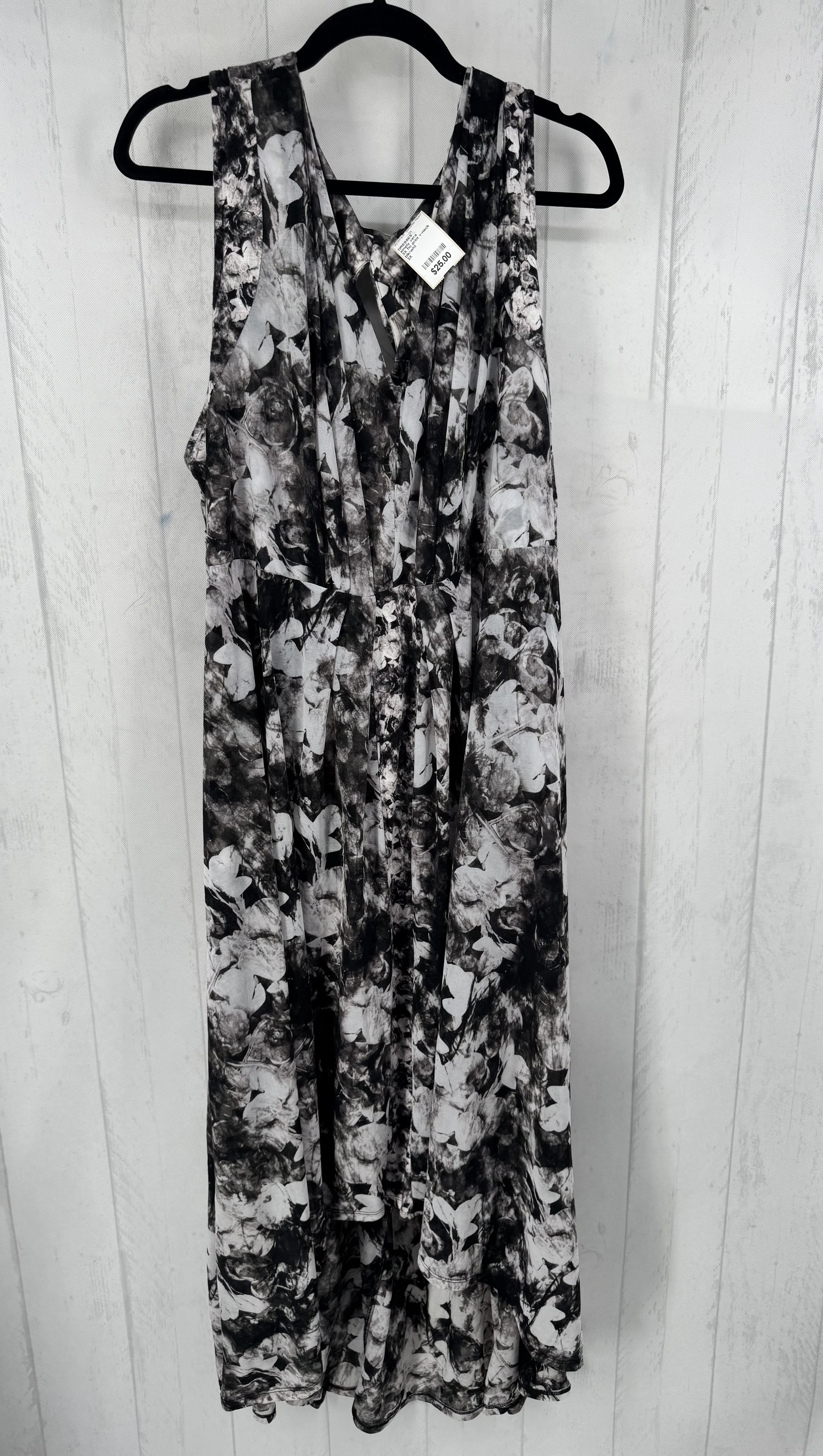 3X flo print v-neck hi-lo slvls dress
