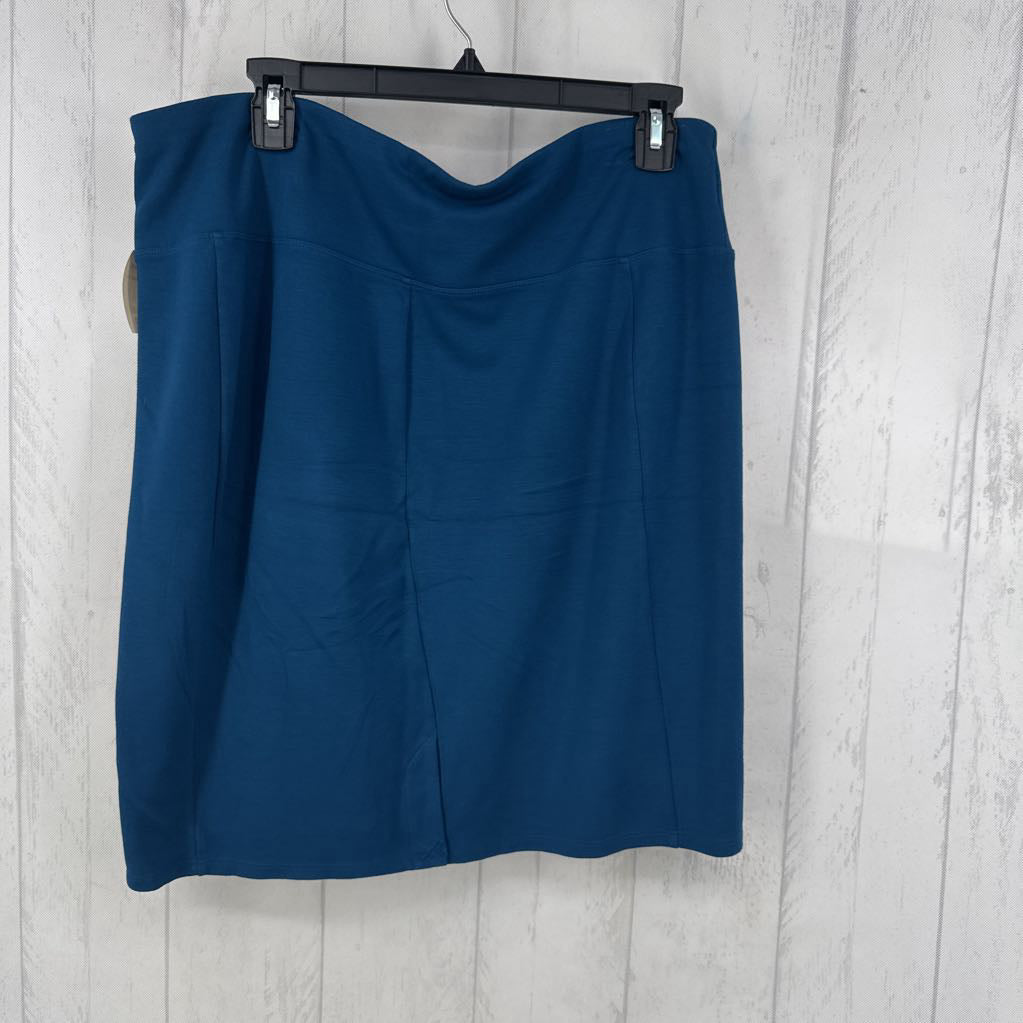 L pull-on jersey knit skirt
