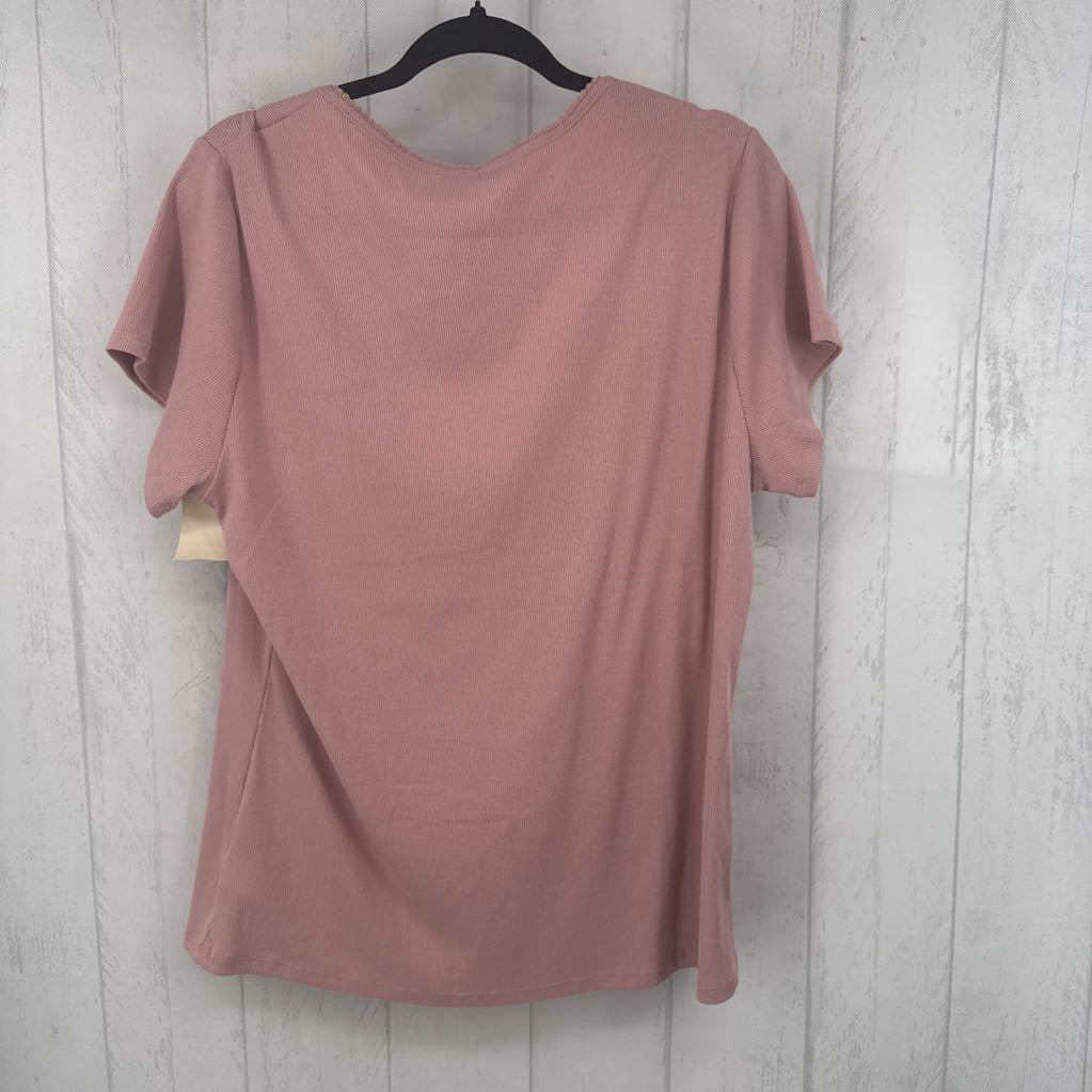 XXL ribbed scoop neck s/s top