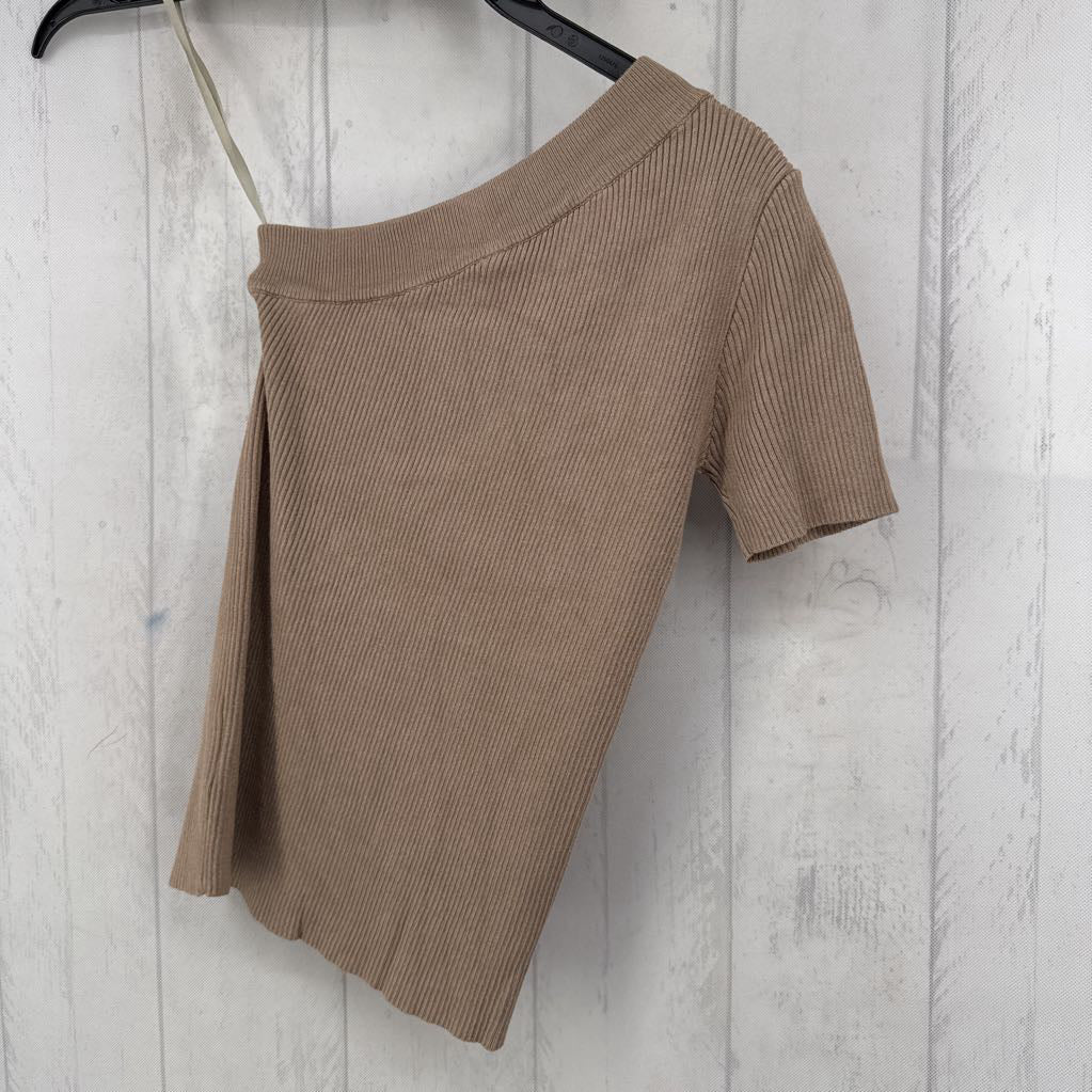 M one shoulder ribbed top