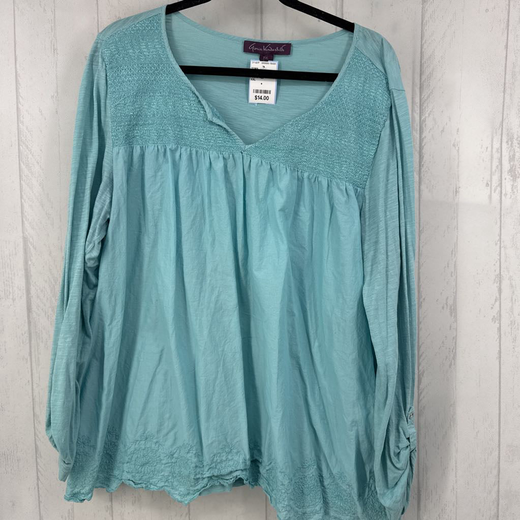 XXL l/s smocked v-neck top