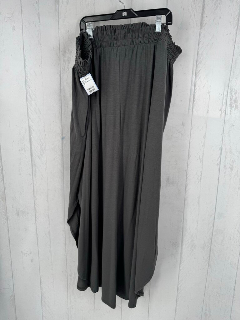 R40 3x pullon maxi skirt