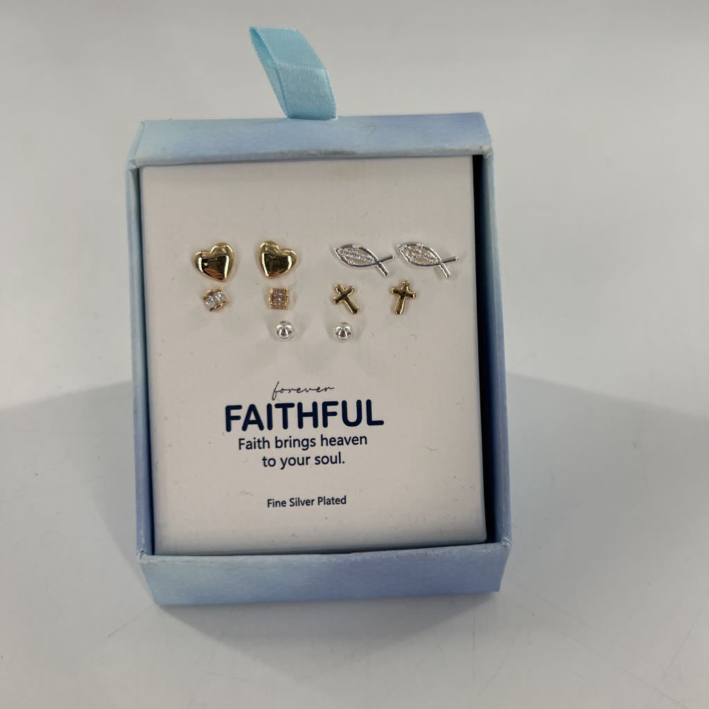 silver plated earring set