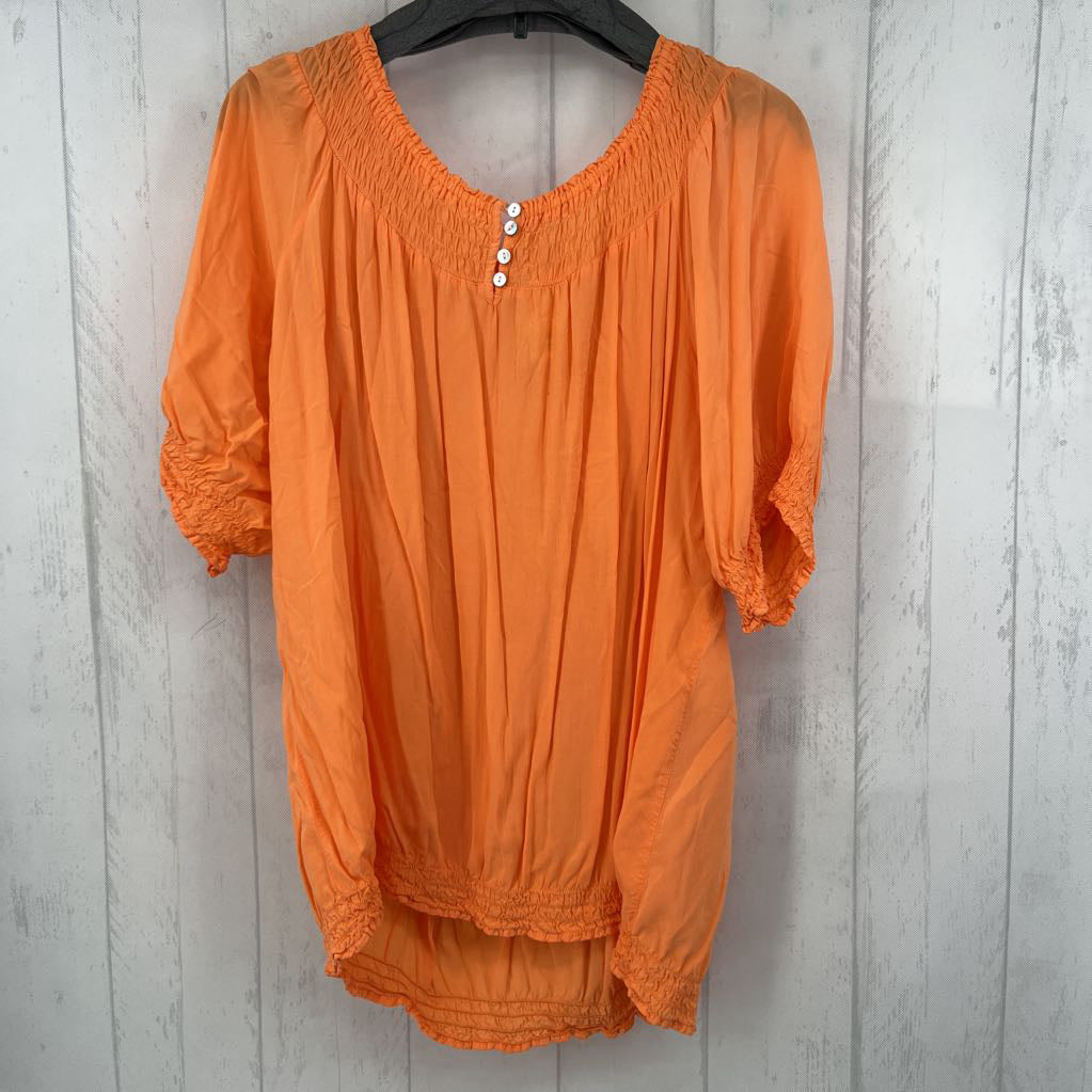 XL smocked detail s/s top