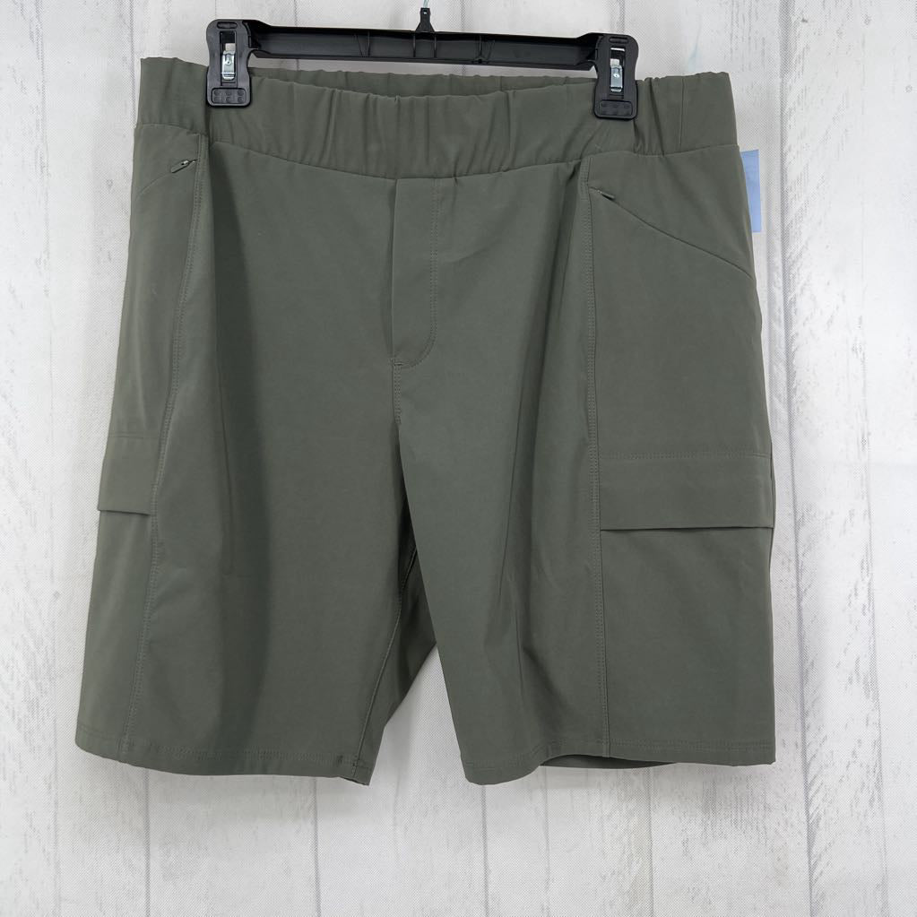 12 bermuda shorts