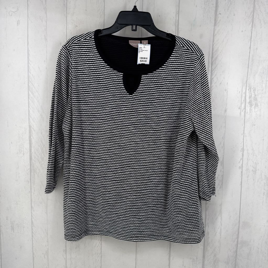 XL striped notch neck 3/4 slv top