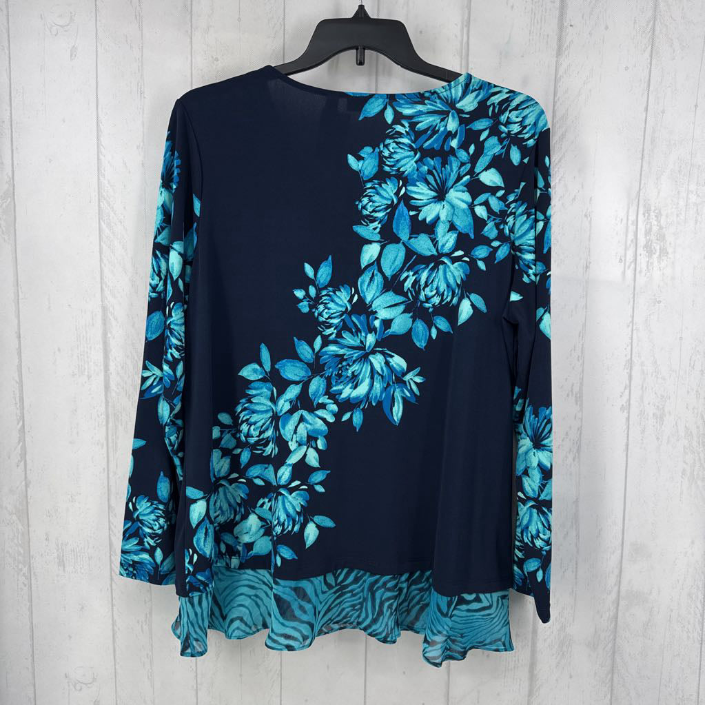XL flo print v-neck l/s top
