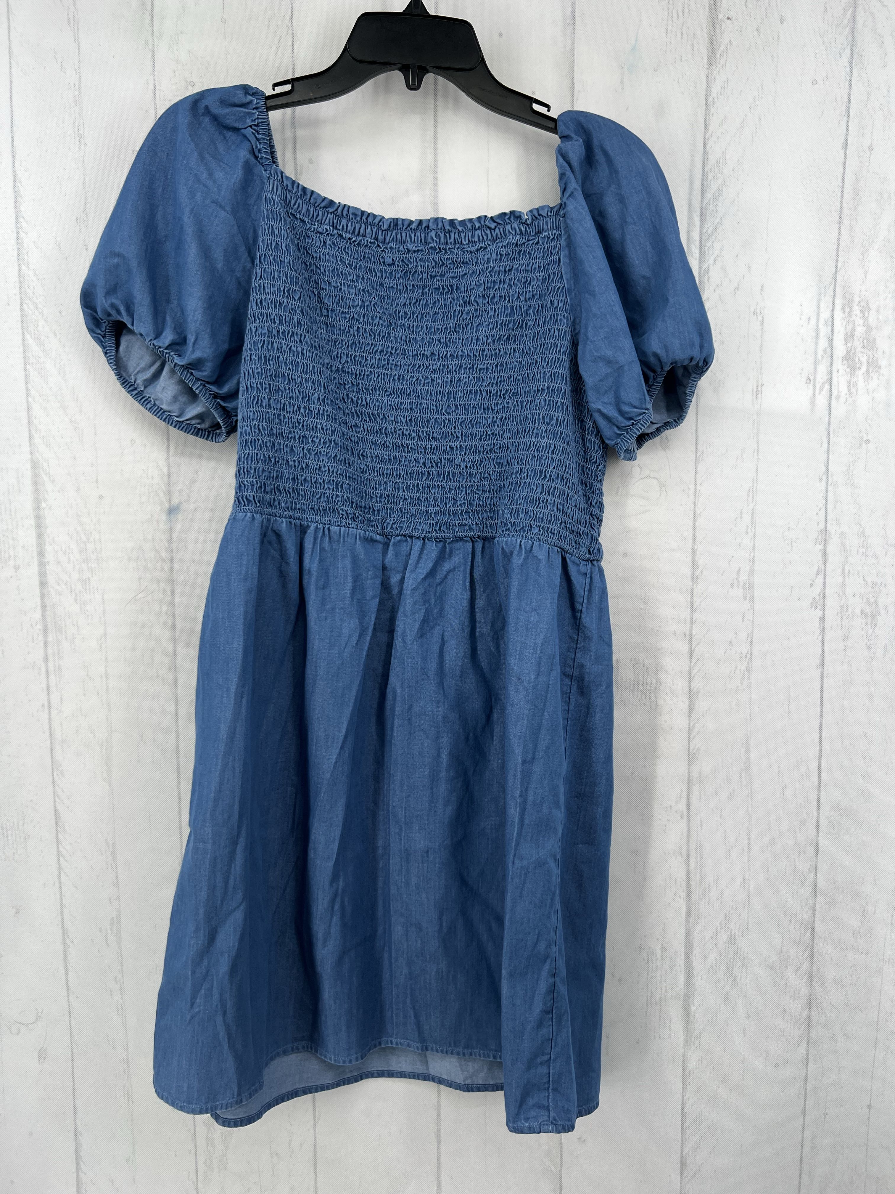 Lp smocked s/s chambray dress