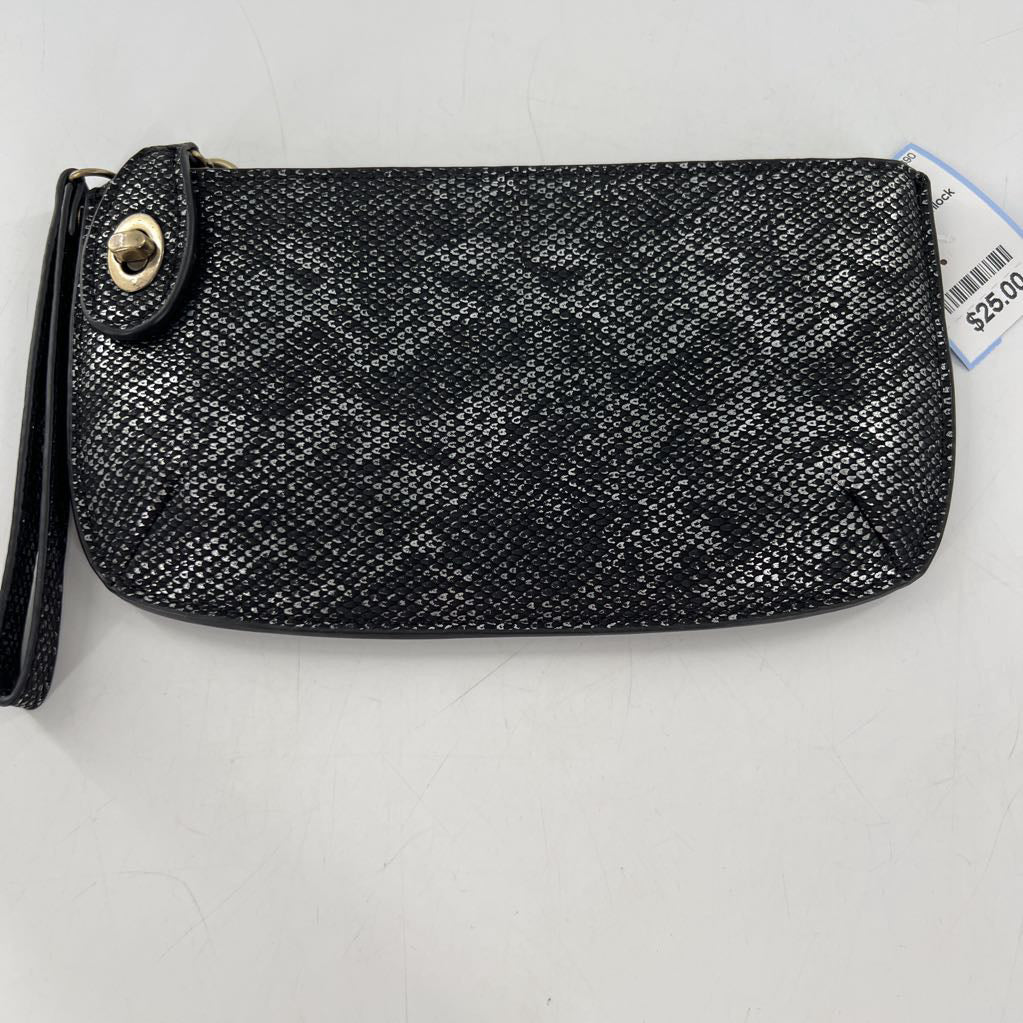 snakeskin turnlock wristlet