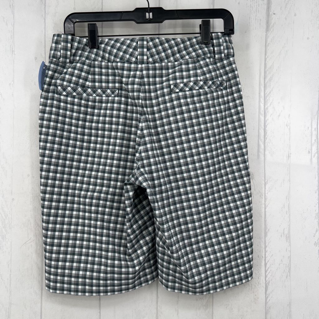 8/M checkered golf shorts