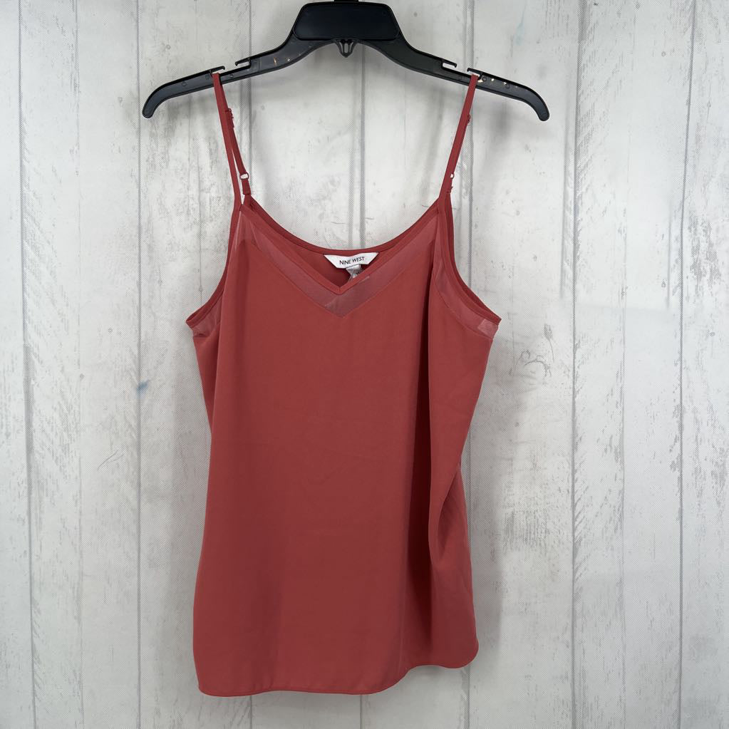 M v-neck tank