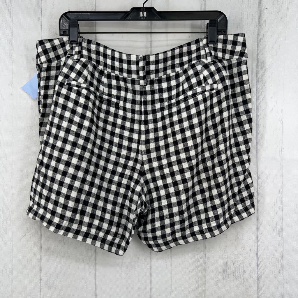 10 checkered shorts