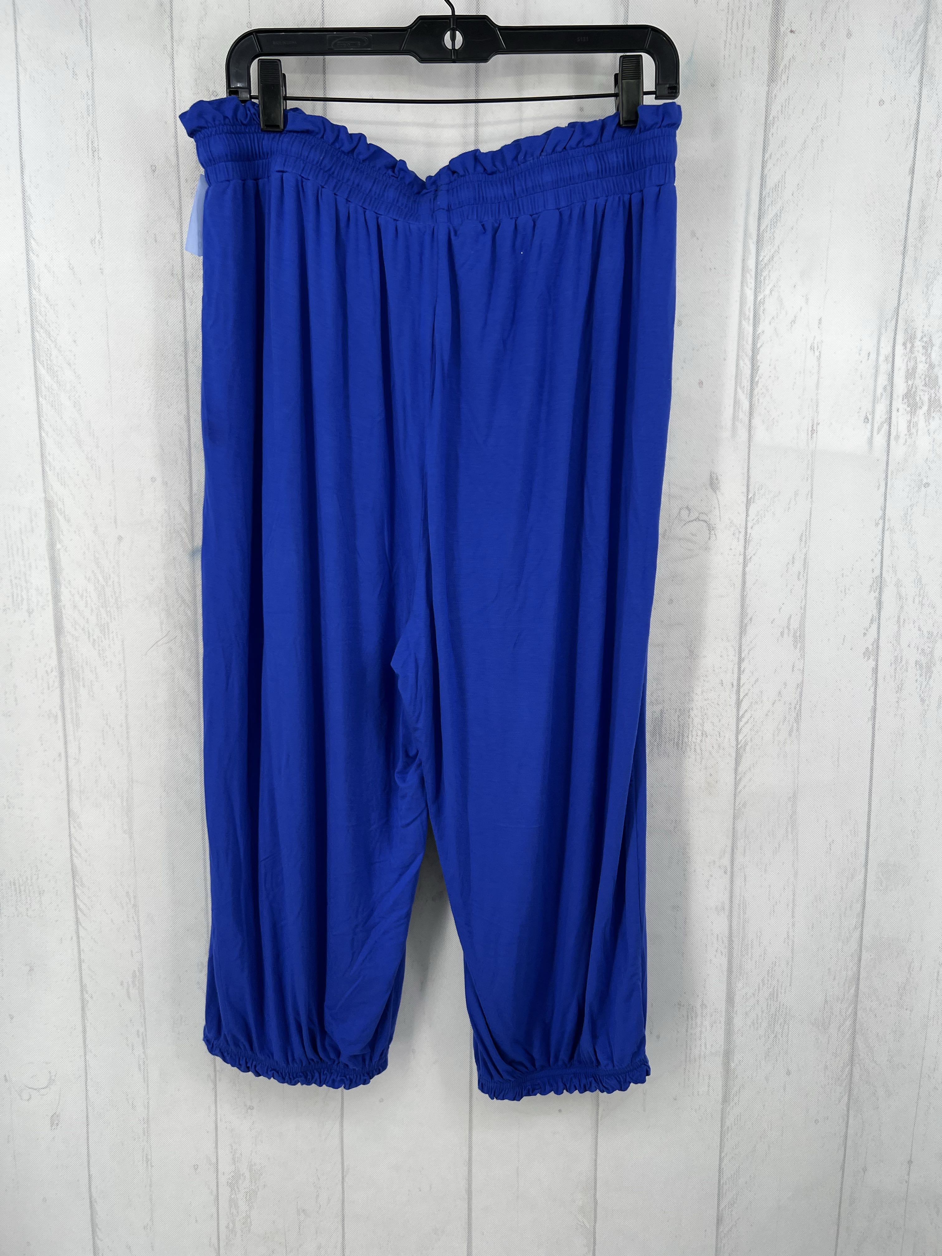 1X pull-on capris