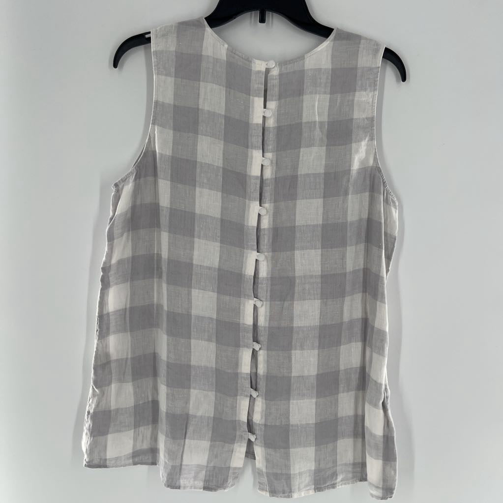 M check back button linen tank