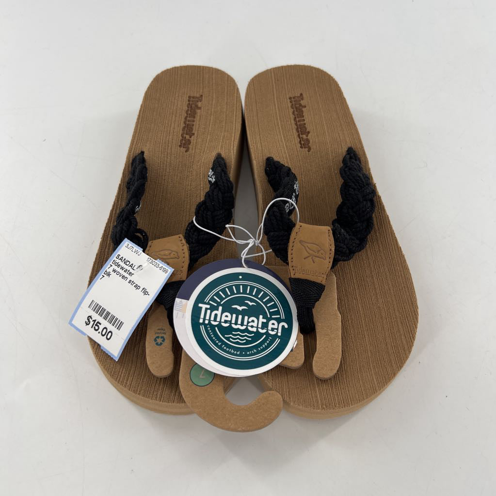 7 woven strap flip-flops