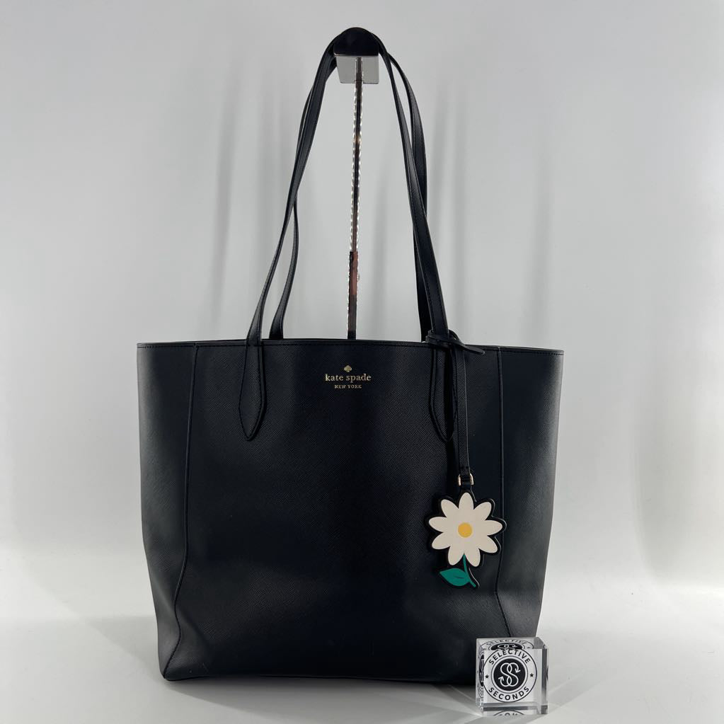 leather tote w/ daisy bag charm