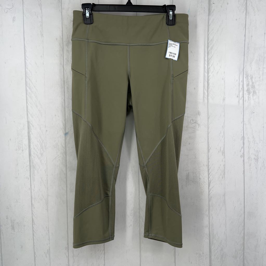 M hi-rise crop leggings