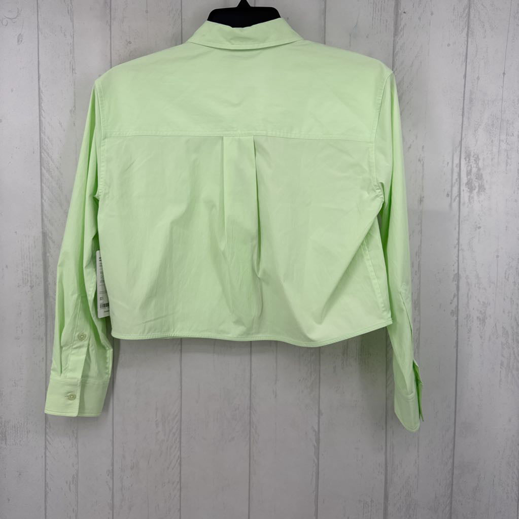 R99 XS crop button down l/s top