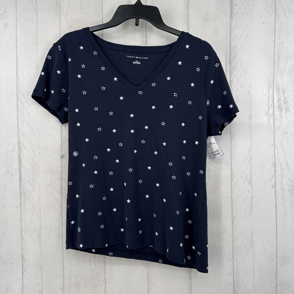 L star print v-neck s/s tee