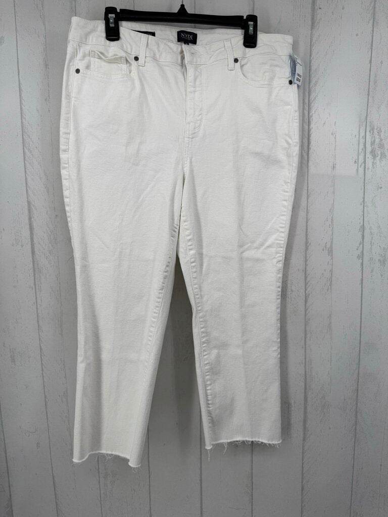 16 straigh tleg jean