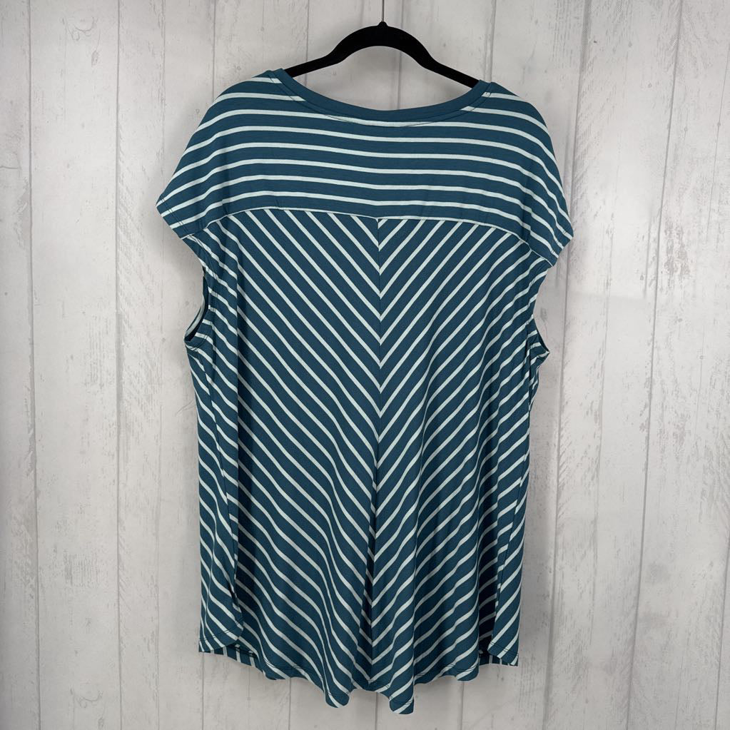 R50 2X striped v-neck s/s tee