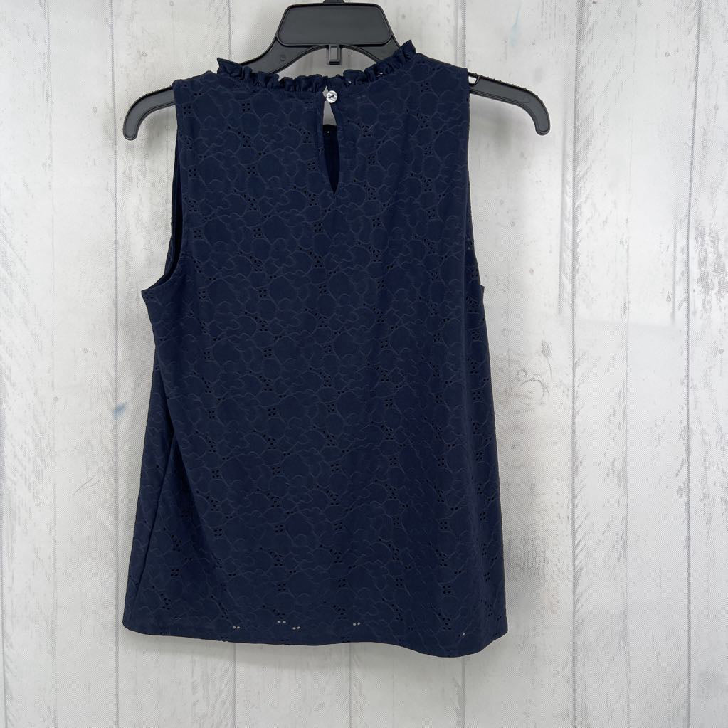 S eyelet ruffled neck tank