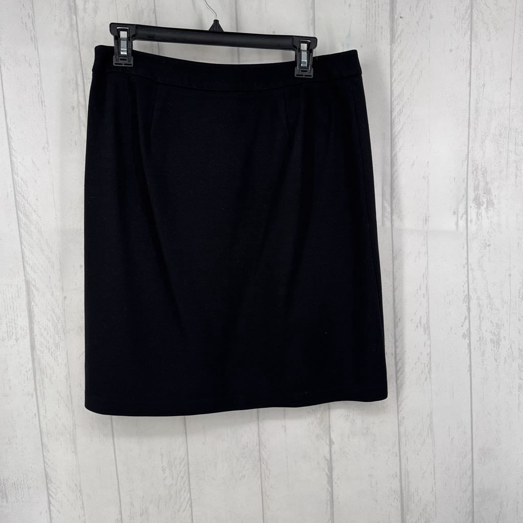8p knee length skirt