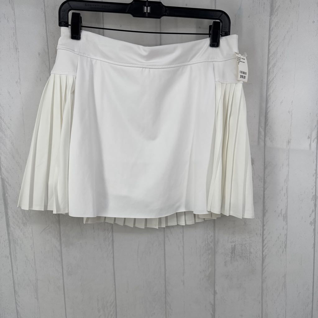 M pleated skort
