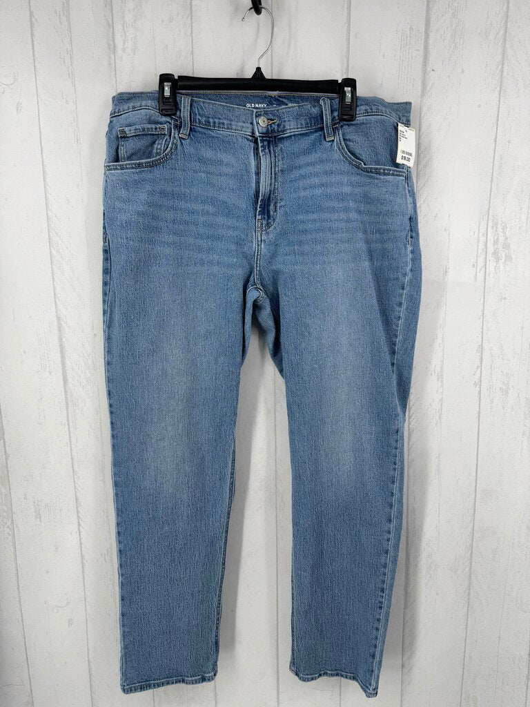 16 mid-rise boyfriend jean