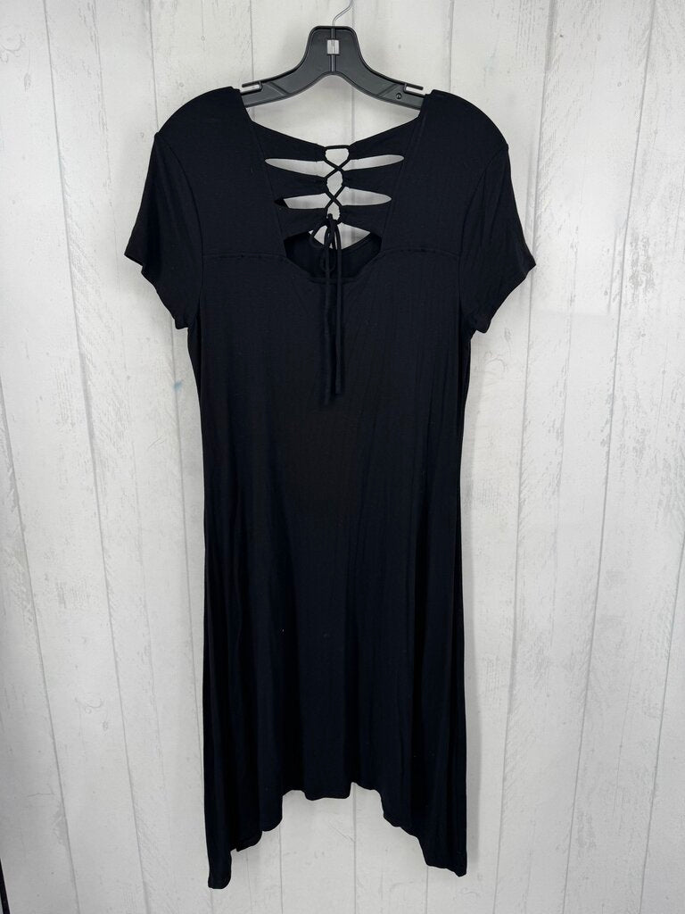 M lace-up back s/s dress