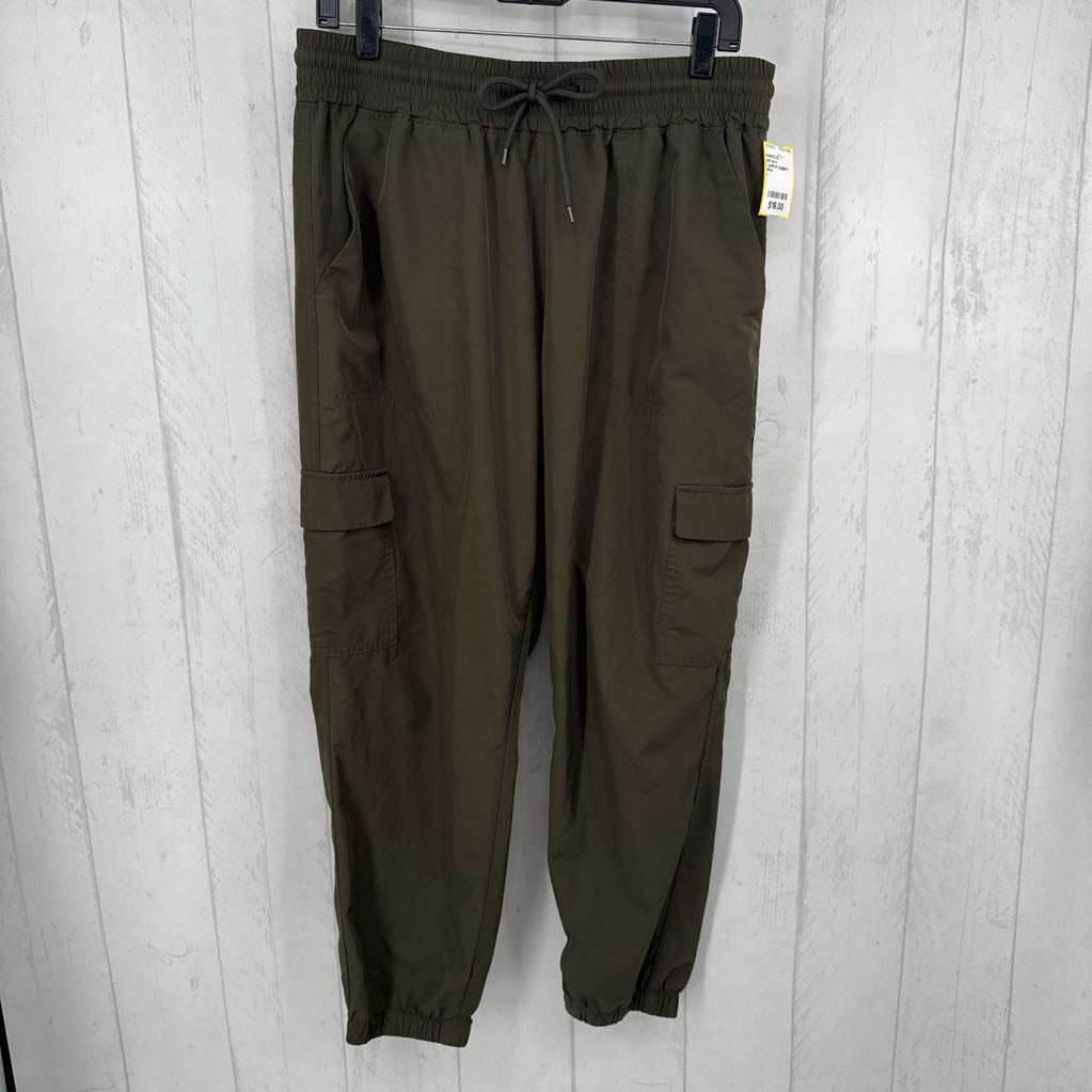 L pull-on joggers
